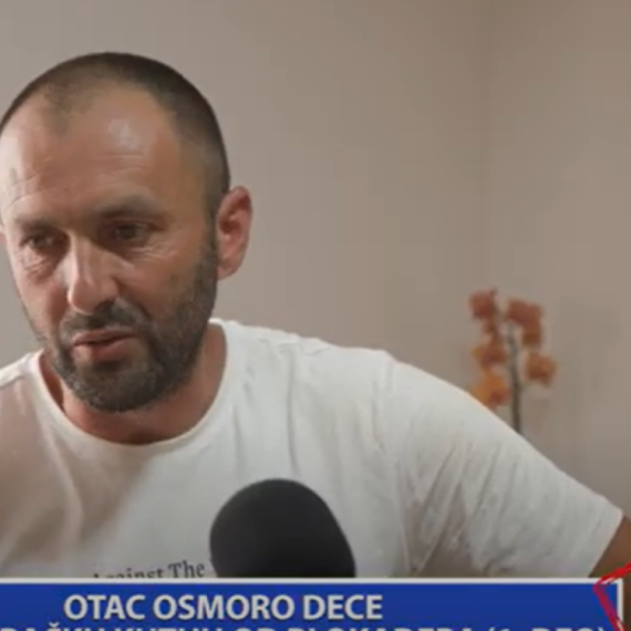 Mediji: Otac osmoro dece branio biračku kutiju od blokadera VIDEO