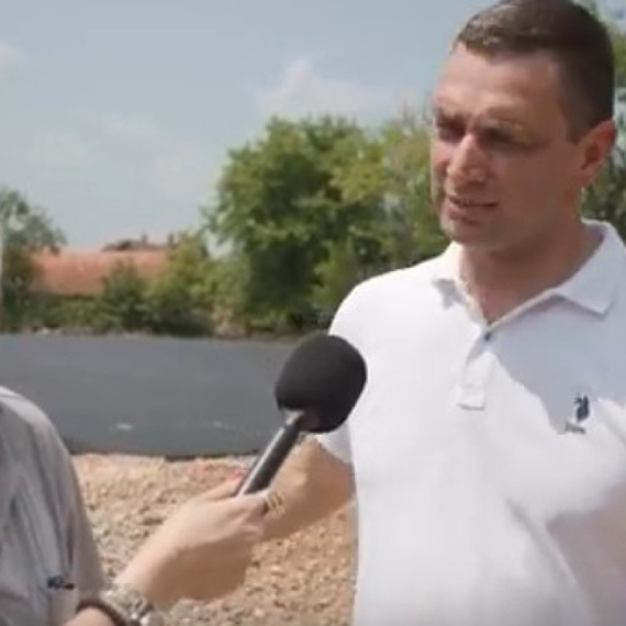 Mesto za bezbrižne trenutke: Ovo je savremeno igralište u Kosjeriću VIDEO