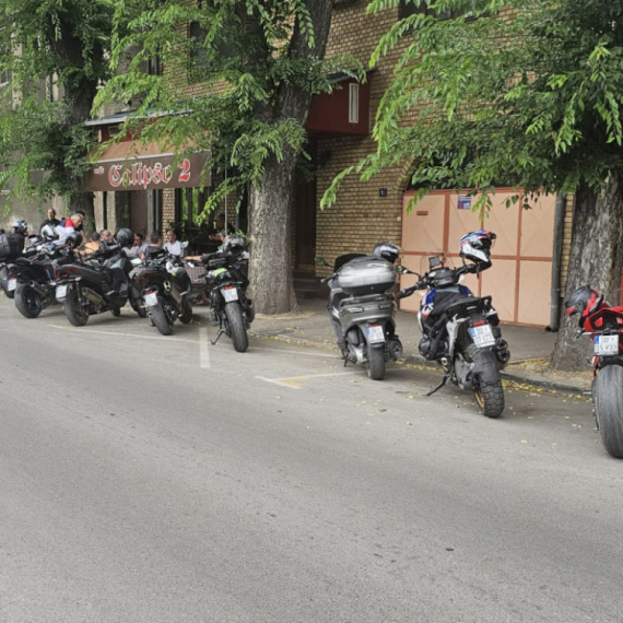 Srpski najpoznatiji motorista krenuo iz Subotice na Vidovdansko književno veče: Srbija uvek u srcu VIDEO