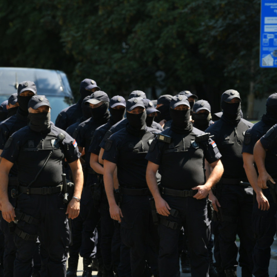 "Građani protiv blokade" uputili apel: Srpska policija da se ugleda na nemačke kolege