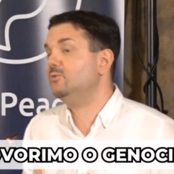 Dok blokaderi vrše nasilje po Srbiji, njihovi ideolozi u Sarajevu promovišu knjigu o genocidnim Srbima VIDEO