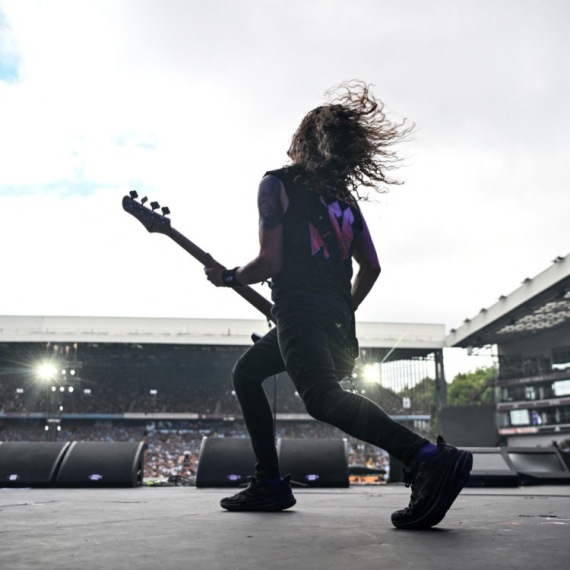 Ozi Ozborn i Black Sabbath "razneli" fanove oproštajnim koncertom FOTO/VIDEO