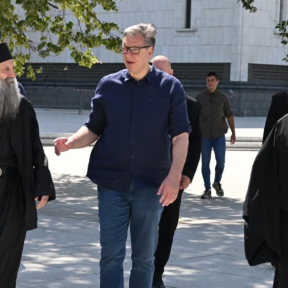 Vučić sa Muhinom u Hramu Svetog Save: Umetnički podvig i most koji povezuje naše narode FOTO