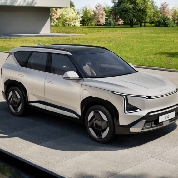 Kia EV5 prilagođava električnu mobilnost evropskim vozačima FOTO