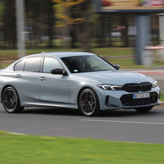 Test: BMW M340i xDrive – sa druge planete