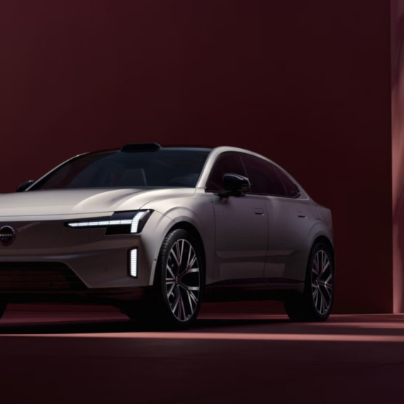 Volvo ES90: Električni automobil velikih dimenzija i niskih emisija
