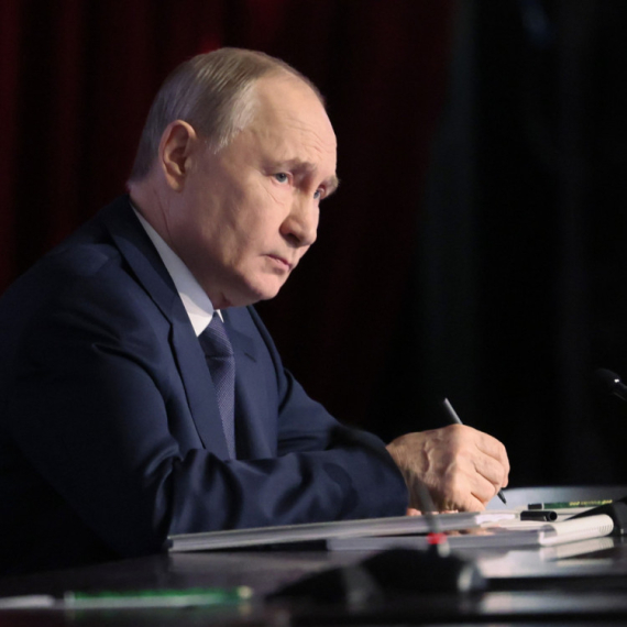 Kremlj u centru skandala: Otkrivena seks afera sa Putinovim ministrom FOTO/VIDEO