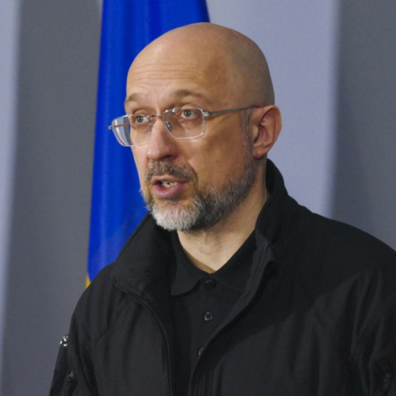 Premijer Ukrajine podneo ostavku FOTO