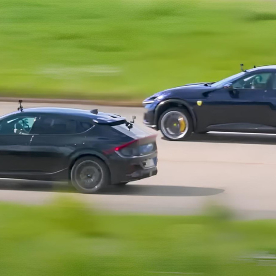 Blamaža za Ferrari: Električna Kia ga ostavlja u prašini VIDEO