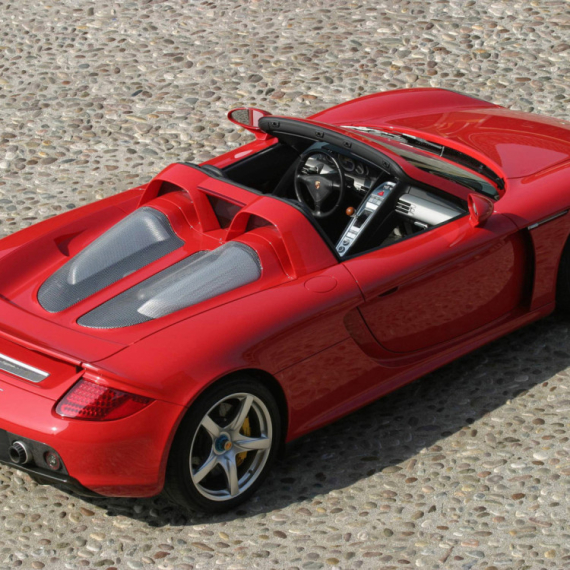 Porsche od 1,7 miliona evra uništen u udesu kod Salzburga – spašavanje trajalo satima FOTO