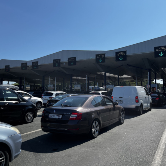 Opet pakao na granicama: Velike gižve i zadržavanja