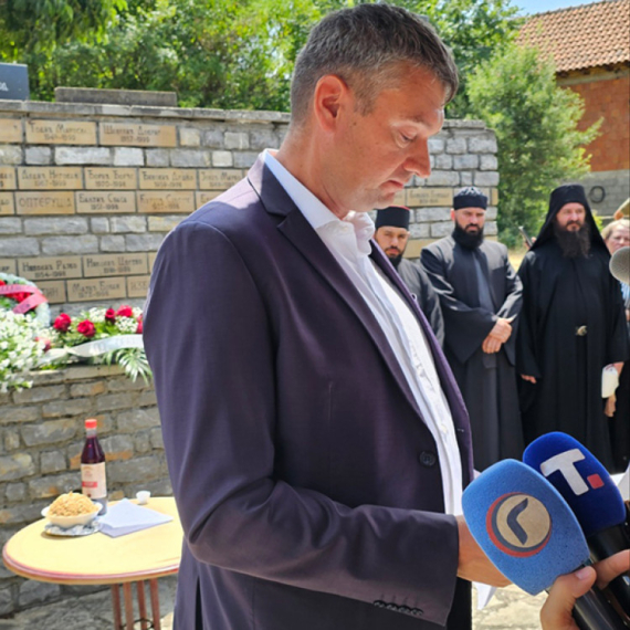 Priveden pomoćnik direktora Kancelarije za KiM Igor Popović; "Neće rešetke sakriti o zlodelima UČK"