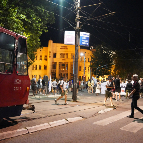 Blokaderi pokazali svoje antisrpsko lice: Objavili sramotnu objavu, pa obrisali kada se narod pobunio FOTO