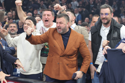 Slika za Zvezda reagovala – traži velike promene!