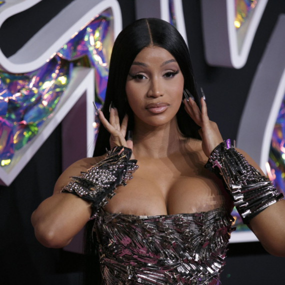 Kardi Bi potresena nakon porođaja zbog poteza bivšeg: "Plašim se za svoj život"