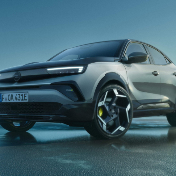 Debitovao najbrži električni Opel! FOTO