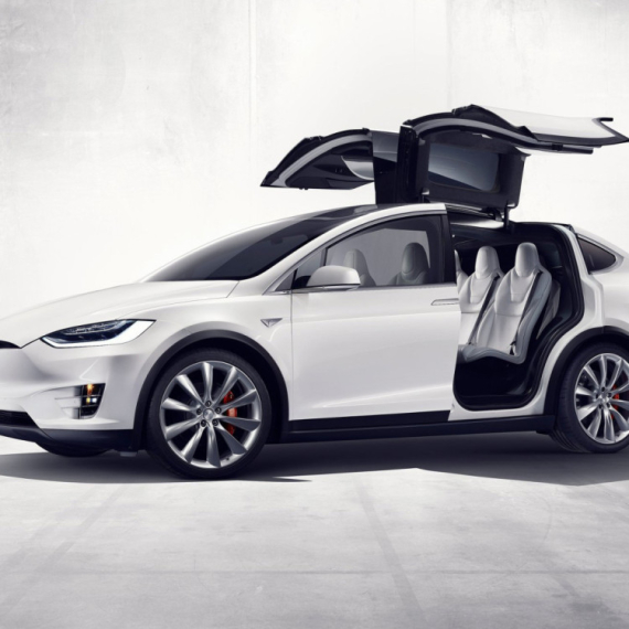 Tesla ukida Model S i Model X u Evropi – kraj za električne pionire