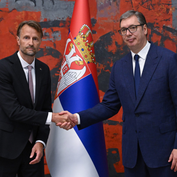 Vučić primio akreditivno pismo novog ambasadora EU; "Radujem se otvorenom dijalogu i plodonosnoj saradnji"