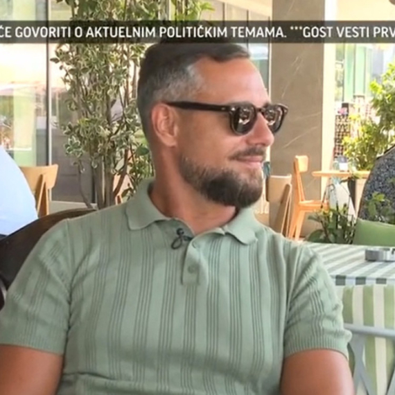 Pevač se sa porodicom preselio na more: Izabrao ovo mesto u Crnoj Gori, evo i zašto VIDEO