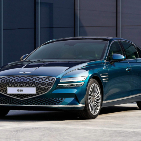 Genesis ukida luksuznu električnu limuzinu G80 – kupci je nisu hteli