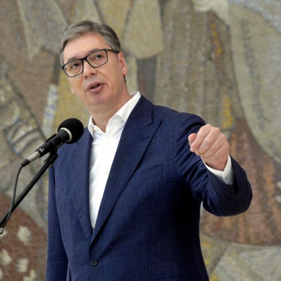"Predsedniče, a izbori?" Novinarka N1 pokušala da isprovocira Vučića, on je  postavio na mesto