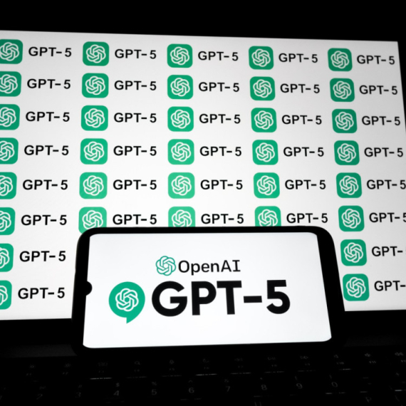 Pokrenut GPT-5, Altman kaže da je "najbolji na svetu"