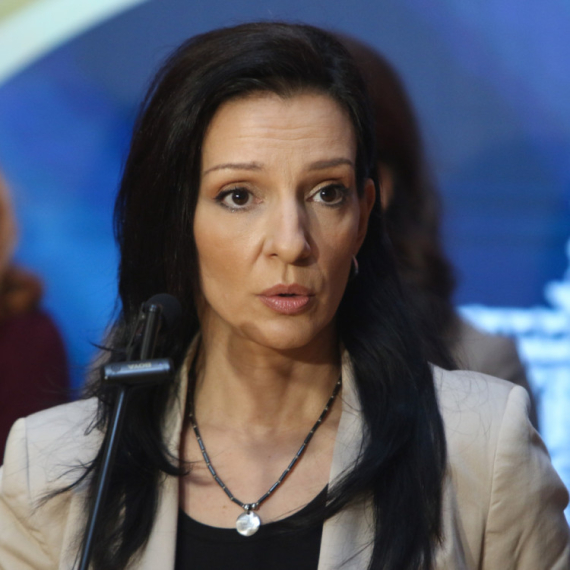 Selaković odgovorio Mariniki Tepić: Pokušava da kriminalizuje neistomišljenike