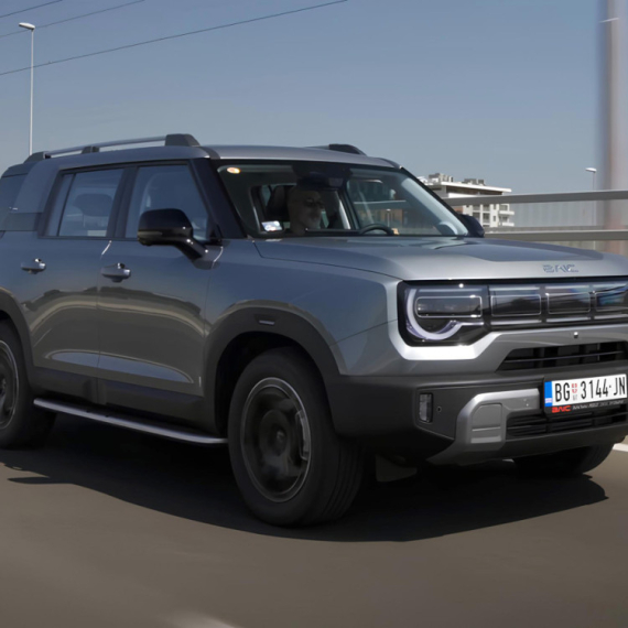 Test: BAIC BJ30e – kineski hibridni SUV VIDEO