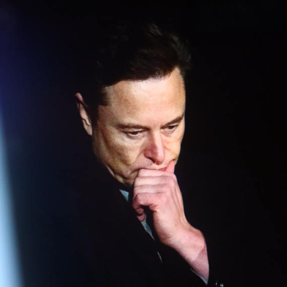 Tesla traži 100 dolara mesečno za funkciju u automobilu: Vozači nisu oduševljeni