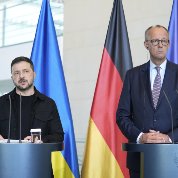 Merc: Tramp nas sve razume, moramo da pritisnemo Rusiju
