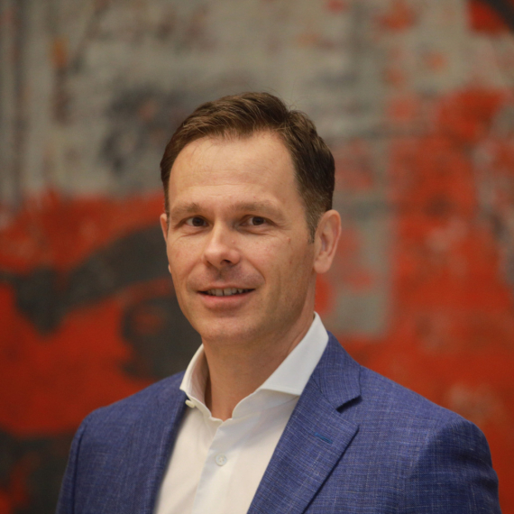 Mali čestitao Božić: Da pružimo ruku jedni drugima, da zajedno, složni, idemo napred FOTO