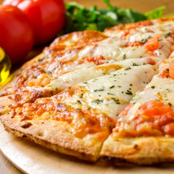 "Dostava za Italiju"; Poznati brend se našalio nakon sinoćnje utakmice FOTO