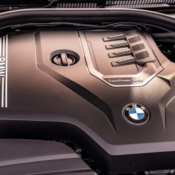 Vaš sledeći Mercedes imaće BMW motor?