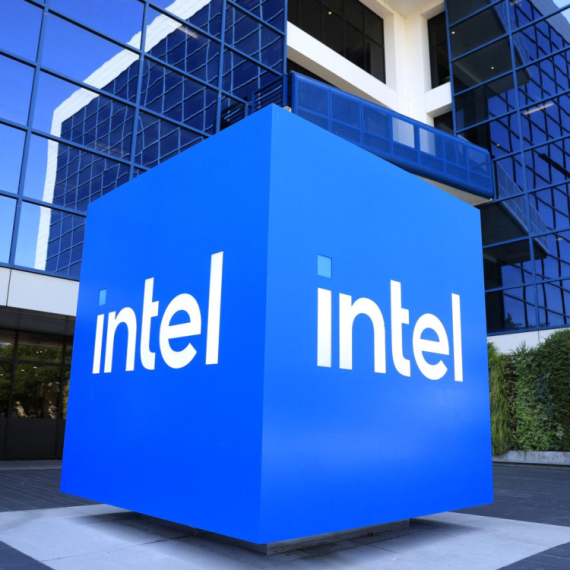 Da li je Tramp spasio Intel? Stručnjaci: "Baš nas briga..."