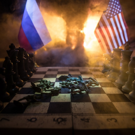 Prst u oko SAD-u; Moskva i Havana jačaju savez