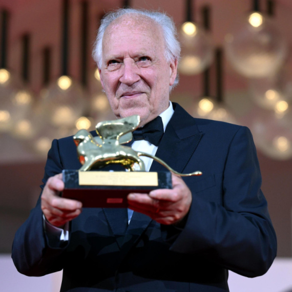 Otvoren 82. Filmski festival u Veneciji: Zlatni lav Verneru Hercogu FOTO/VIDEO