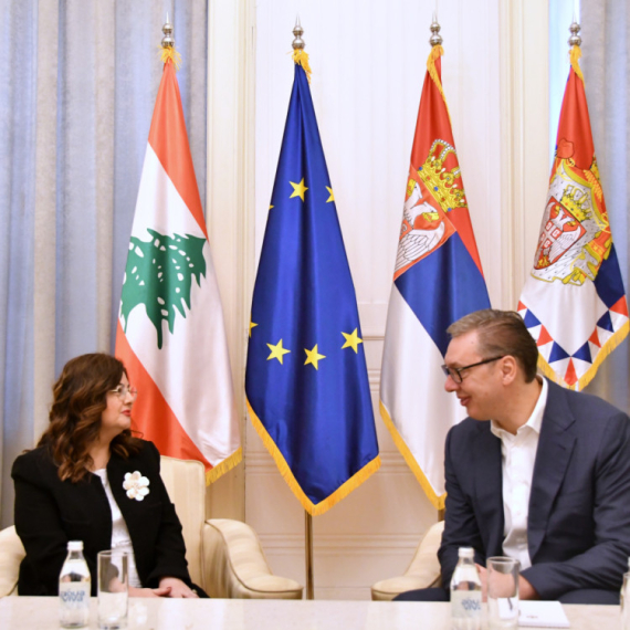 Vučić primio u oproštajnu posetu ambasadorku Libana i ambasadora Arapske Republike Egipat