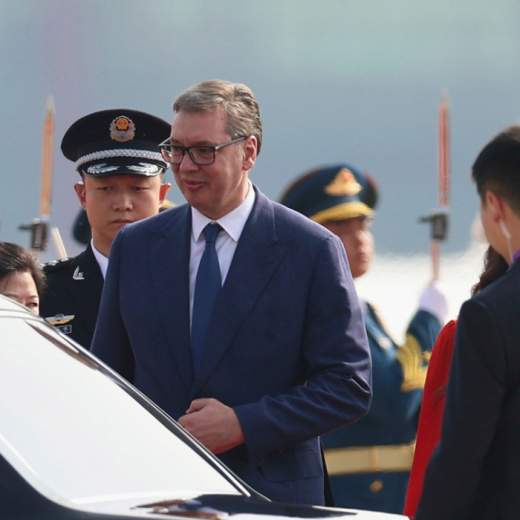 Vučić stigao u Kinu; Slede susreti sa Sijem i Putinom FOTO