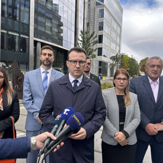 Petković iz Brisela: Bisljimi najotvorenije podržao blokadere