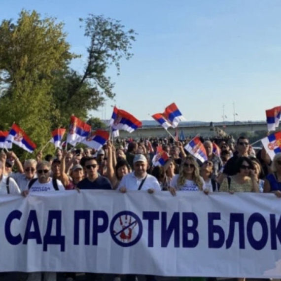 Počela okupljanja u 140 mesta širom Srbije; Novi Sad na nogama, građanima dosta blokada FOTO/VIDEO