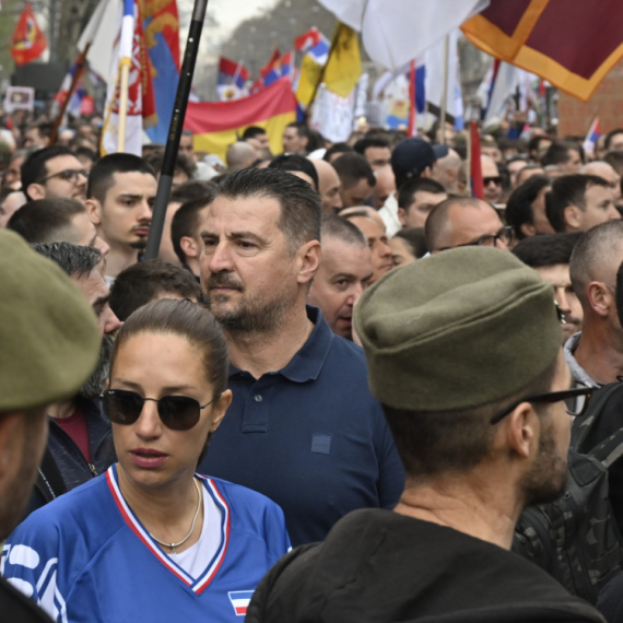 Mediji: Trio fantastiko VIDEO
