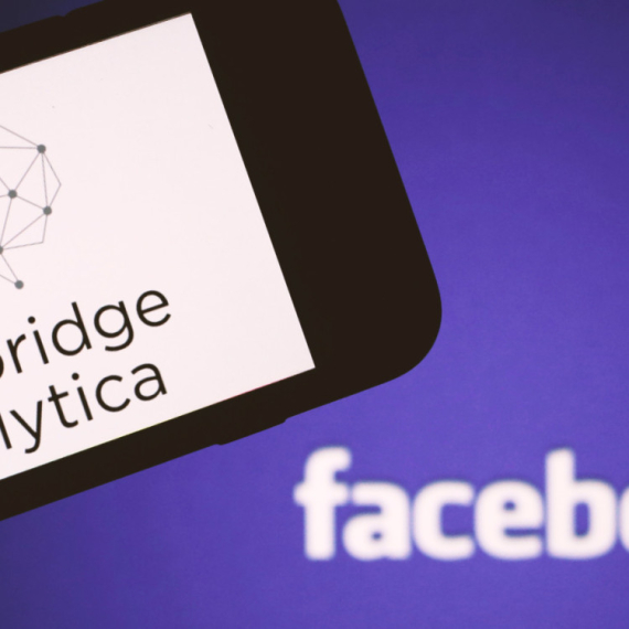 Počele isplate Facebook korisnicima: Evo koliko novca dobijaju