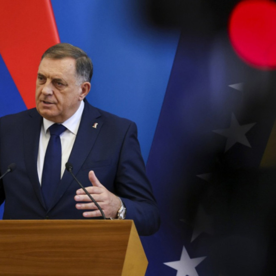 Dodik oštro upozorio Konakovića zbog izbora u Srbiji: "Ako blokiraju glasanje, ulazimo u opasnu spiralu"