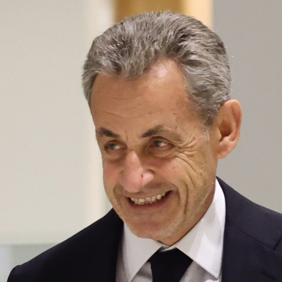 Sarkozi odbio Makrona