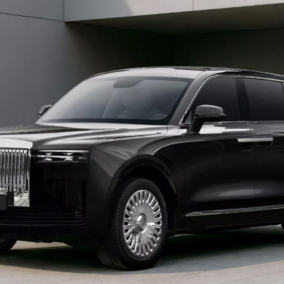 Kineski gigant iskopirao Rolls-Royce: Luksuzni SUV izgleda kao Cullinan! FOTO