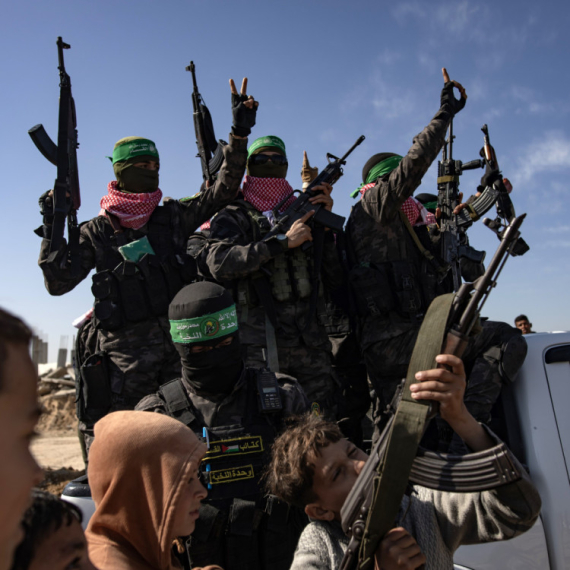 Hamas javno pogubljuje ljude na ulicama; Ništa od mira?