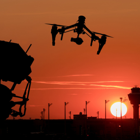 Haos na aerodromu; Obustavljeni letovi