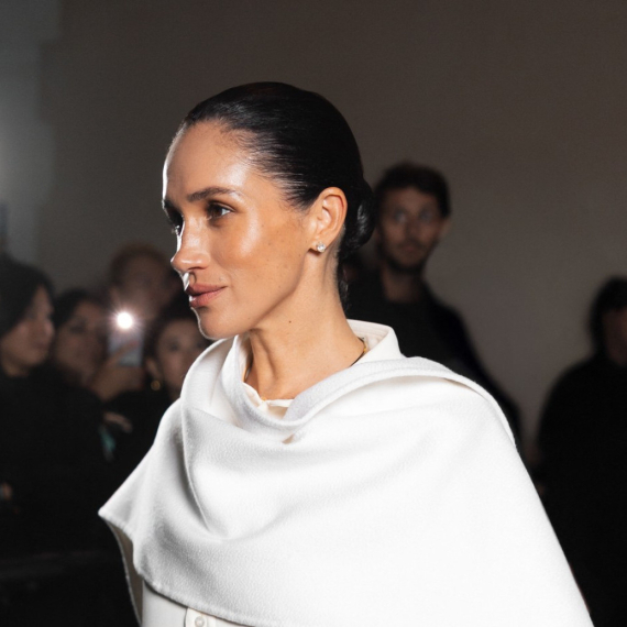 Megan Markl prodaje sveću koja miriše na njeno venčanje, a cena ― vrtoglava VIDEO