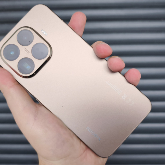 Xiaomi 17T serija stiže 4 meseca ranije: Kamera koja napada iPhone 17 Pro!