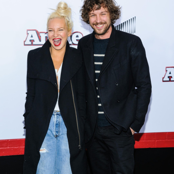 Bukti rat između bivših supružnika: U igri droga, dečja pornografija i lova FOTO